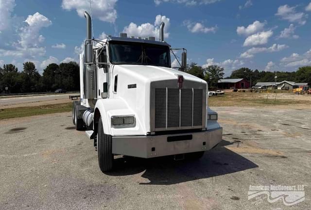 Image of Kenworth T800 equipment image 2