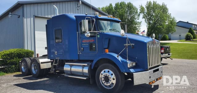 Image of Kenworth T800 equipment image 1