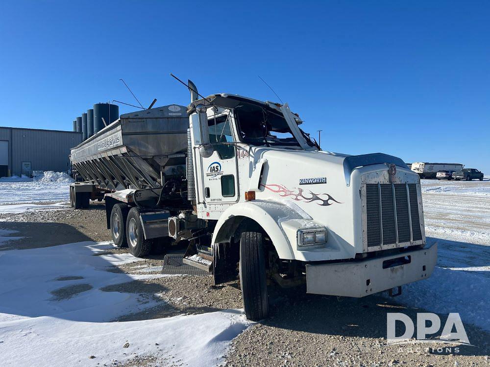 Image of Kenworth T800 Primary image