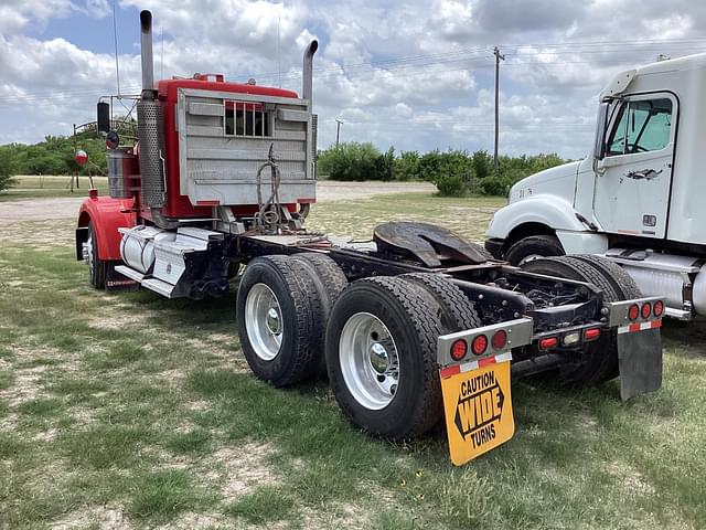 Image of Kenworth W90 equipment image 4