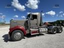 2007 Kenworth W900 Image