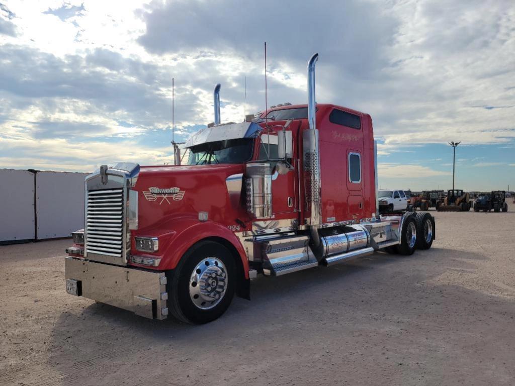 Image of Kenworth W900 Primary image