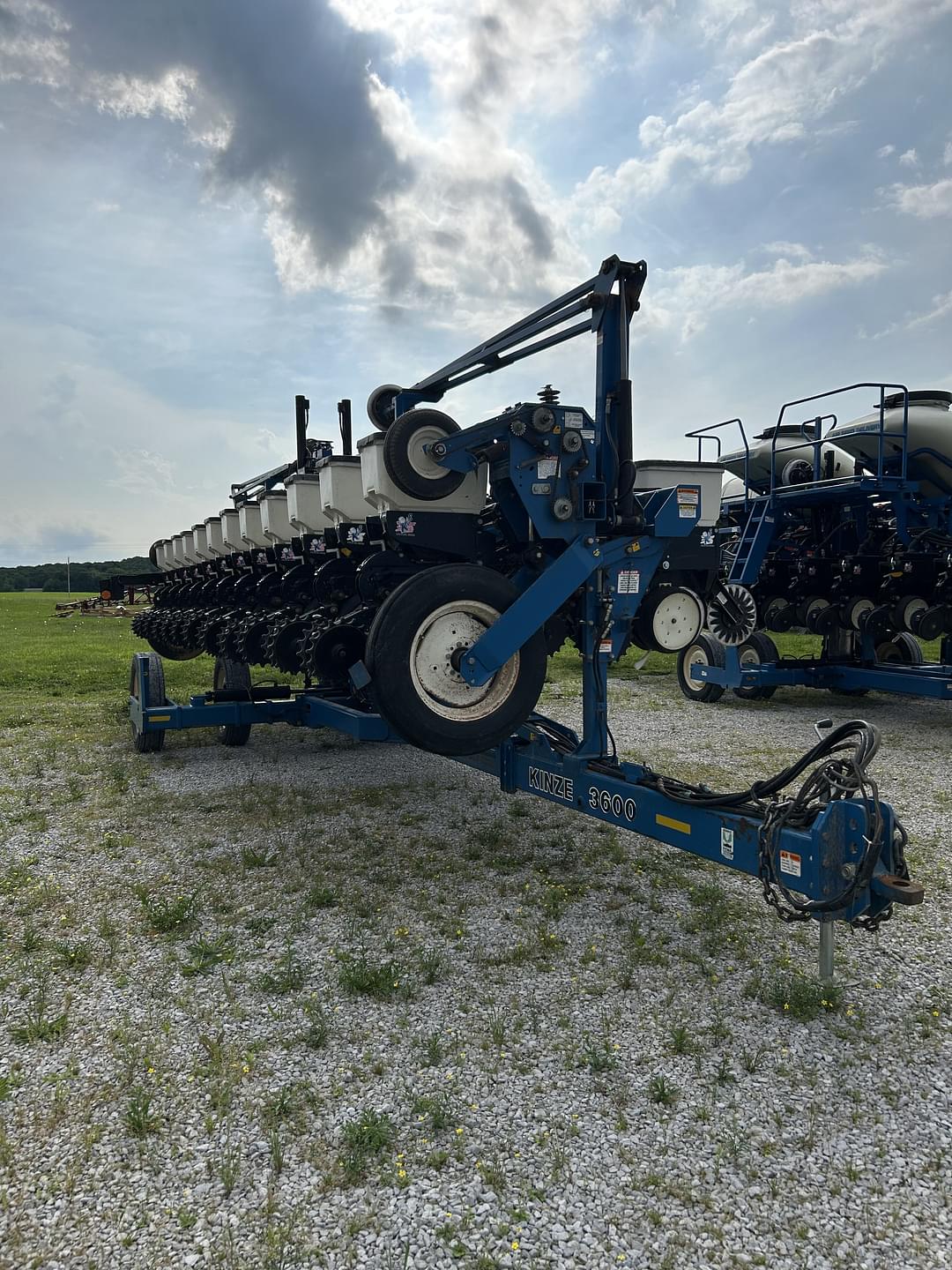 Image of Kinze 3600 Image 0
