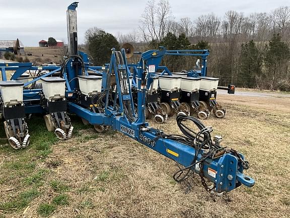 Image of Kinze 3600 Primary image