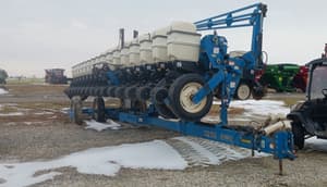 2007 Kinze 3650 Image