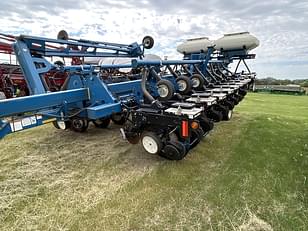 Main image Kinze 3800 12