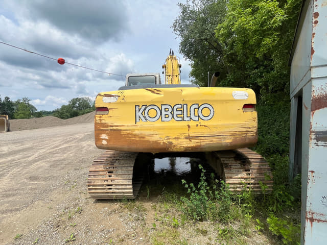 Image of Kobelco Sk210LC equipment image 2