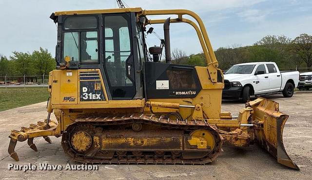 Image of Komatsu D31EX equipment image 3