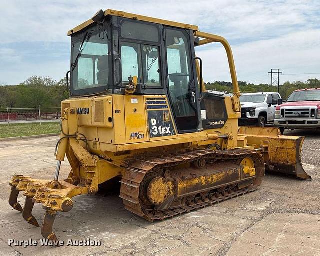 Image of Komatsu D31EX equipment image 4