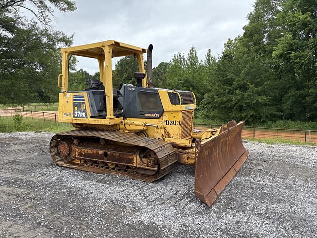 Image of Komatsu D37PX-21 equipment image 1