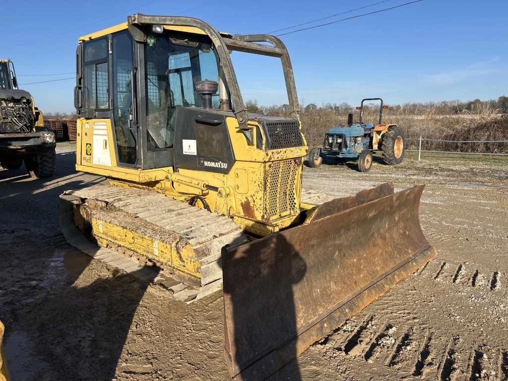 2007 Komatsu D37PX-21 Equipment Image0