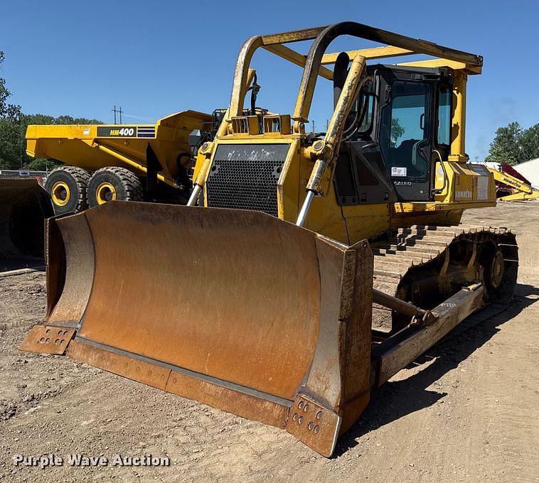 Image of Komatsu D65EX-15E0 Primary image