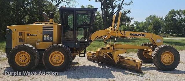 Image of Komatsu GD655 equipment image 3