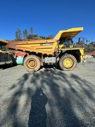 Image of Komatsu HD325-7 equipment image 3