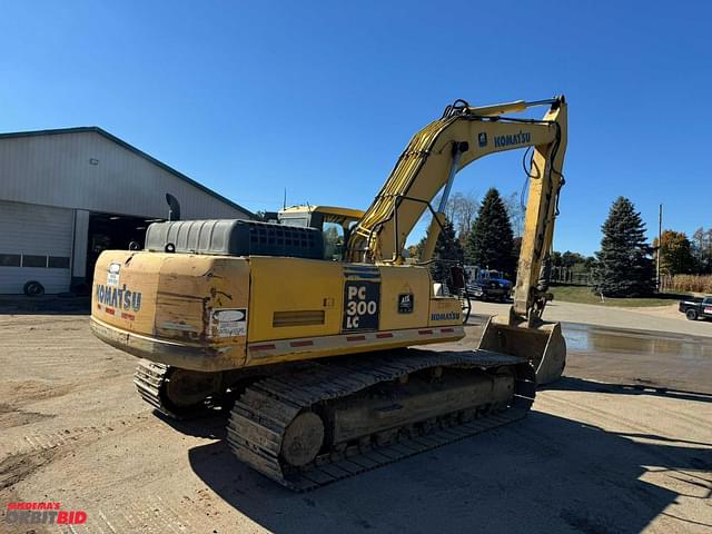 Image of Komatsu PC300 LC equipment image 4