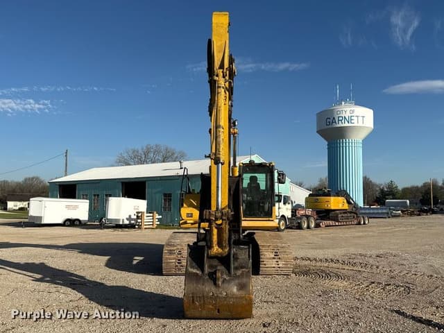 Image of Komatsu PC200LC-8 equipment image 1