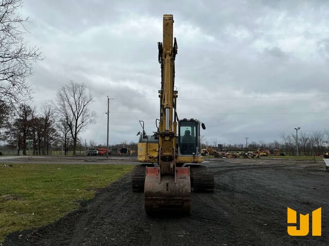 Image of Komatsu PC228USLC-3 equipment image 1