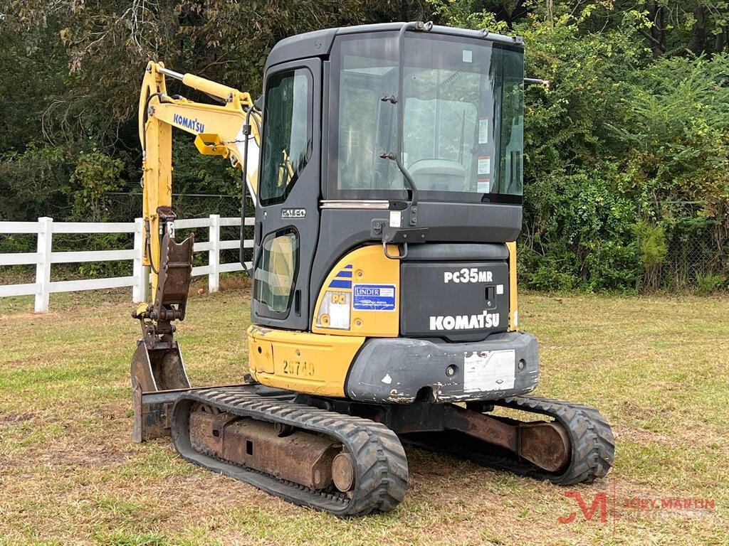Main image Komatsu PC35MR