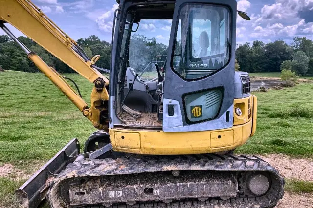 Image of Komatsu PC78MR-6 equipment image 4