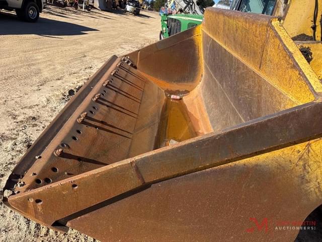 Image of Komatsu WA500-6 equipment image 4