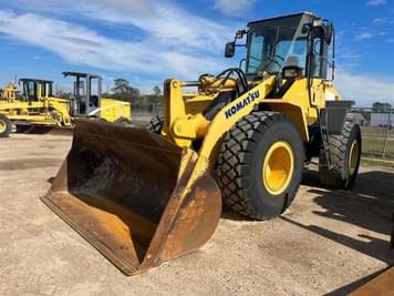 Main image Komatsu WA250-5
