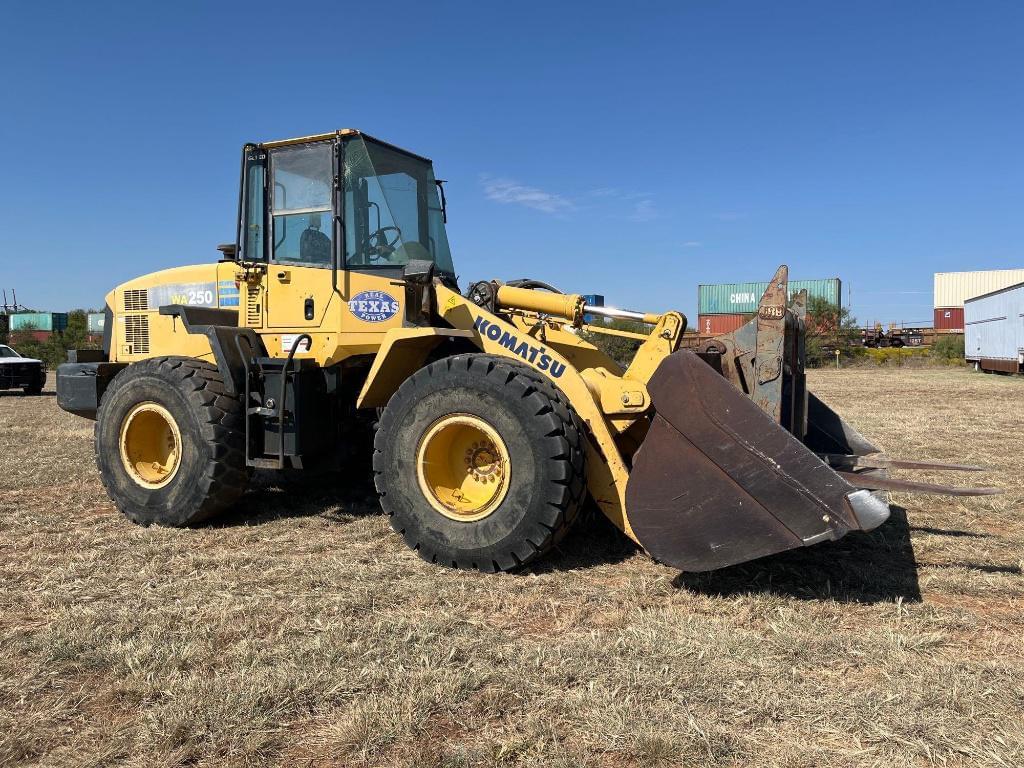 Image of Komatsu WA250 Primary image