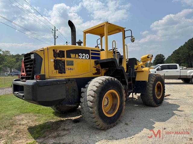 Image of Komatsu WA320-5L equipment image 1