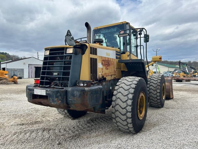 Image of Komatsu WA380-6 equipment image 3