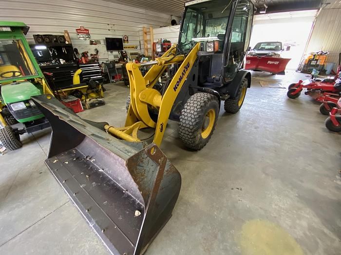 2007 Komatsu WA65-5 Equipment Image0