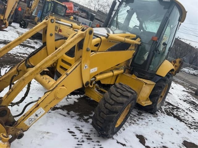 Image of Komatsu WB146 equipment image 1