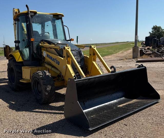 Image of Komatsu WB146 equipment image 2