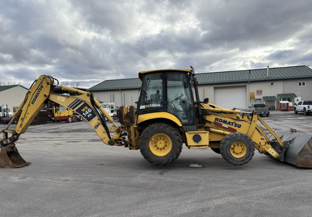 Image of Komatsu WB146PS equipment image 1