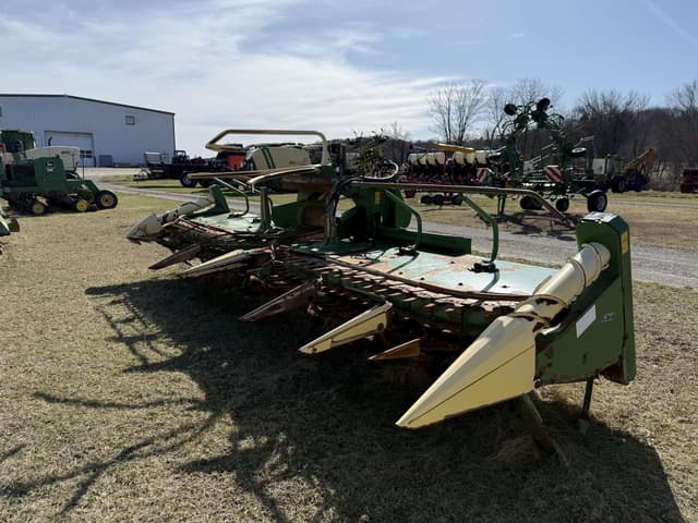 Image of Krone Easy Collect 6000 equipment image 2