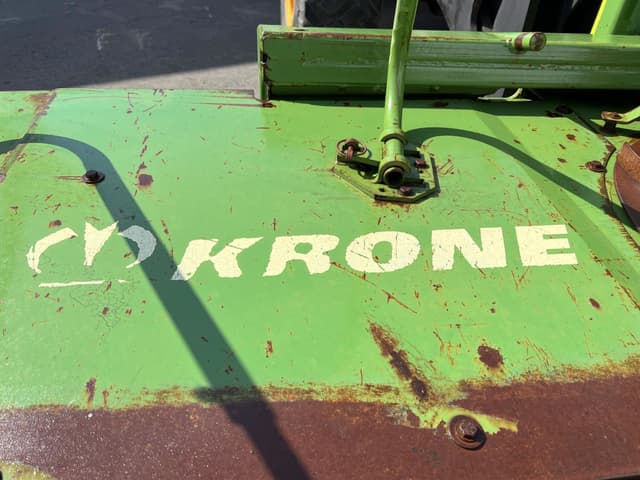 Image of Krone Easy Collect 6000 equipment image 4