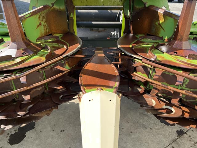 Image of Krone Easy Collect 6000 equipment image 2