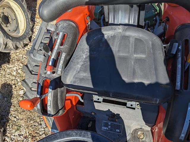 Image of Kubota B7510 equipment image 3