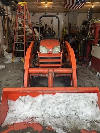 Image of Kubota BX2350 equipment image 1