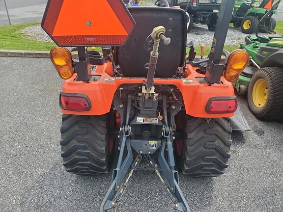 Image of Kubota BX2350 equipment image 3