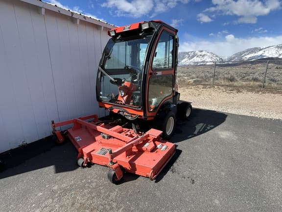 Image of Kubota F2880 equipment image 1
