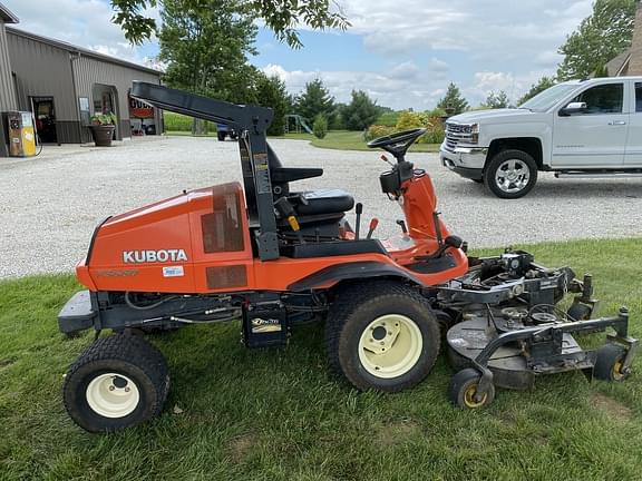 Image of Kubota F3680 equipment image 2