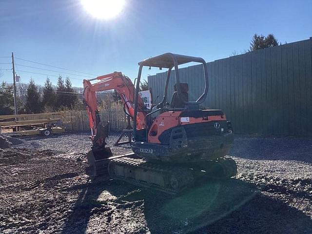 Image of Kubota KX121-3 equipment image 2