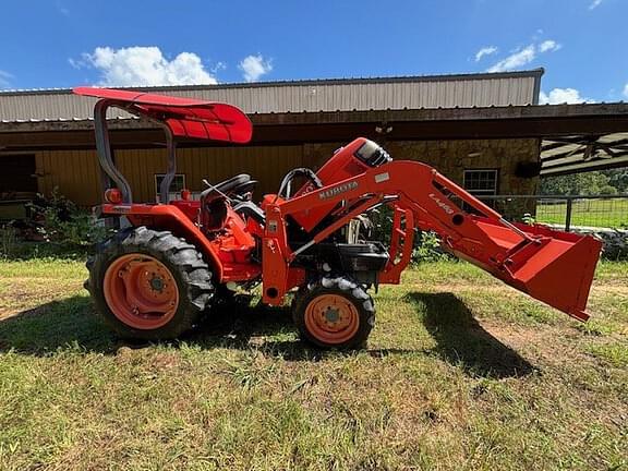 Image of Kubota L2800 equipment image 3