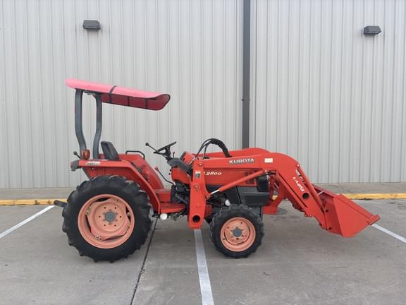 Image of Kubota L2800 equipment image 2