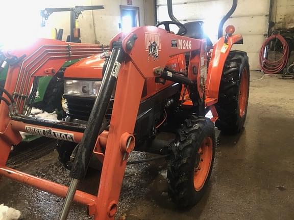 Image of Kubota L3400 equipment image 1