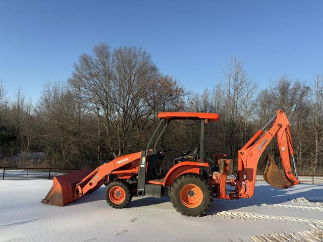 Image of Kubota L39 equipment image 4
