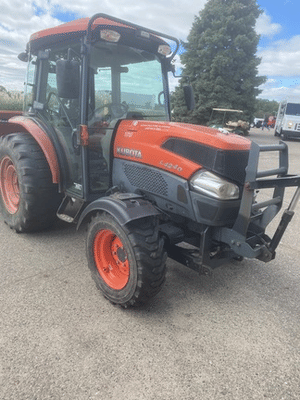 2007 Kubota L4240 Image
