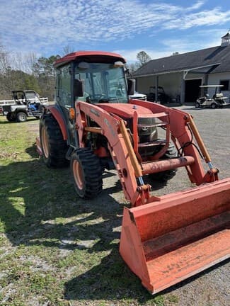 Image of Kubota L4240 Primary image