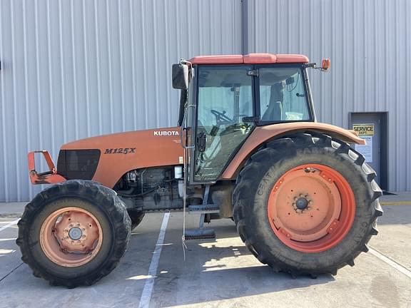 2007 Kubota M125X Equipment Image0