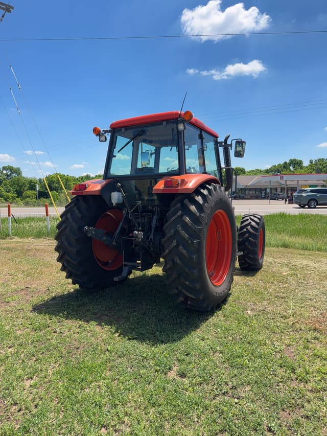 Image of Kubota M125X equipment image 4