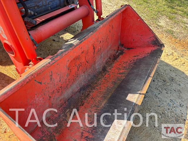 Image of Kubota M5040 equipment image 4